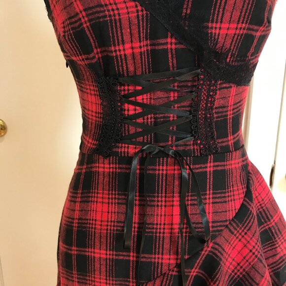 Punk Goth Vkei Red & Black Plaid Tartan Asymmetrical Hem Dress - Picture 4 of 12